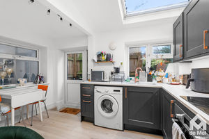 Photo 7- click for photo gallery